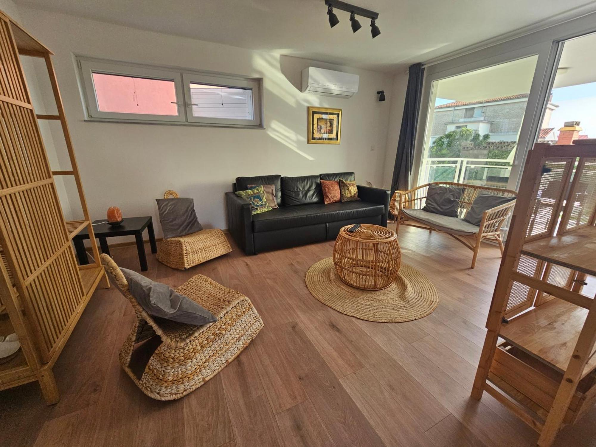 Vila Regina Apartment Rex With Swimming Pool Йезера Екстериор снимка
