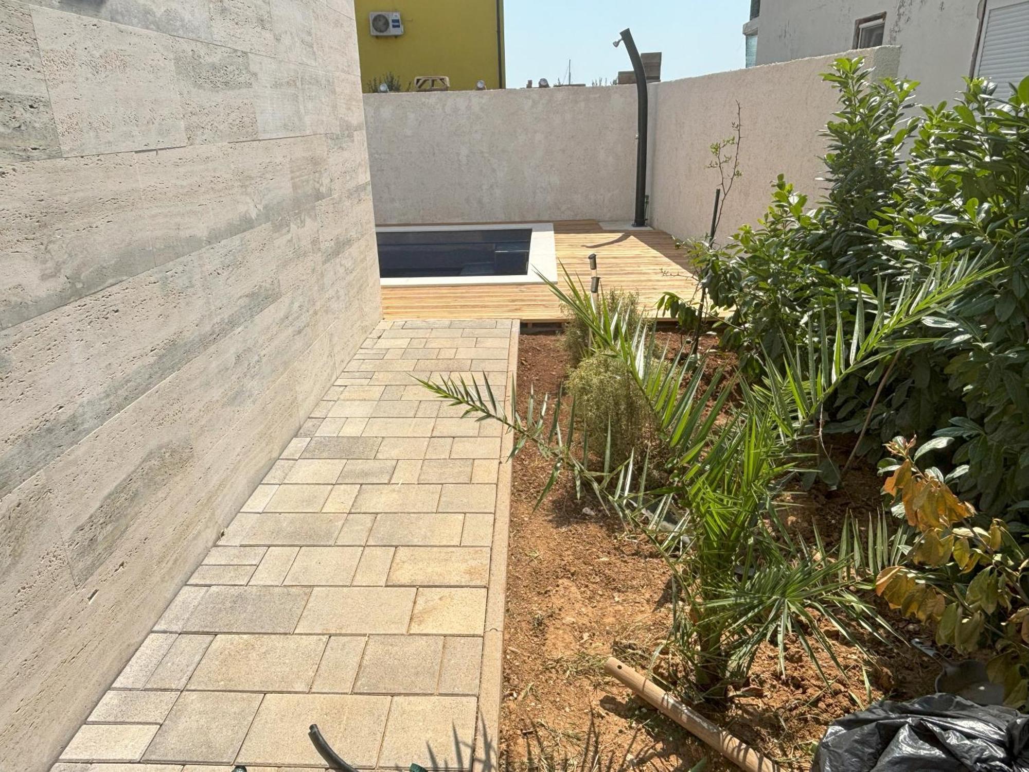 Vila Regina Apartment Rex With Swimming Pool Йезера Екстериор снимка