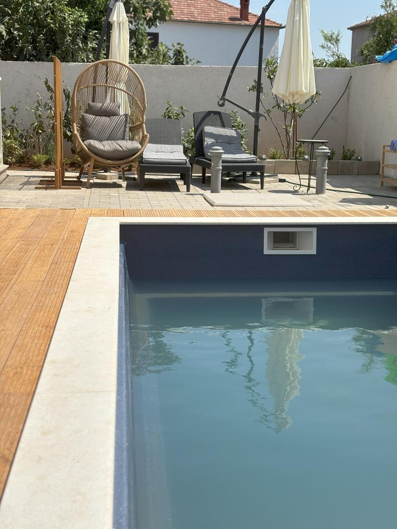 Vila Regina Apartment Rex With Swimming Pool Йезера Екстериор снимка